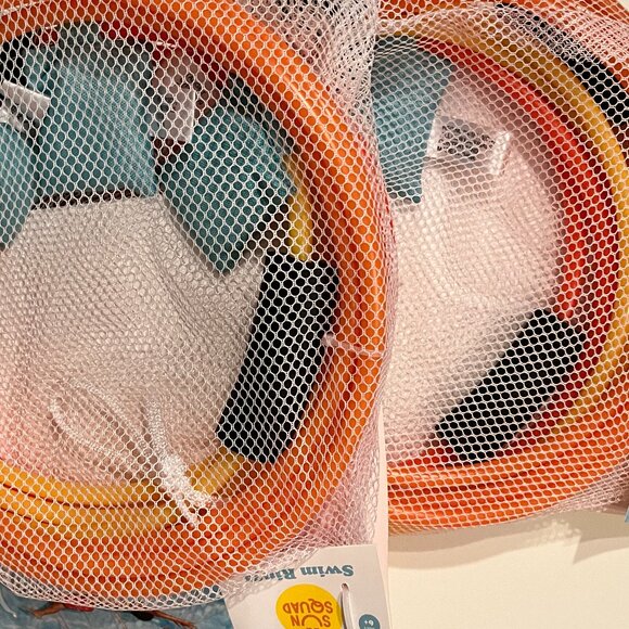 Swing Rings (2 Packs /‎ 3 Rings Per Pack) (Swim Through them!  (new) (h/g/x) - Picture 6 of 14